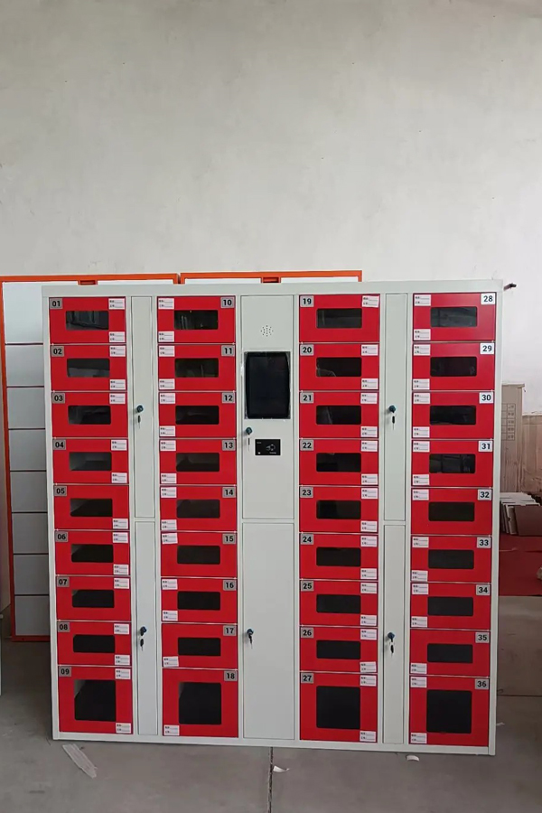 smart parcel locker