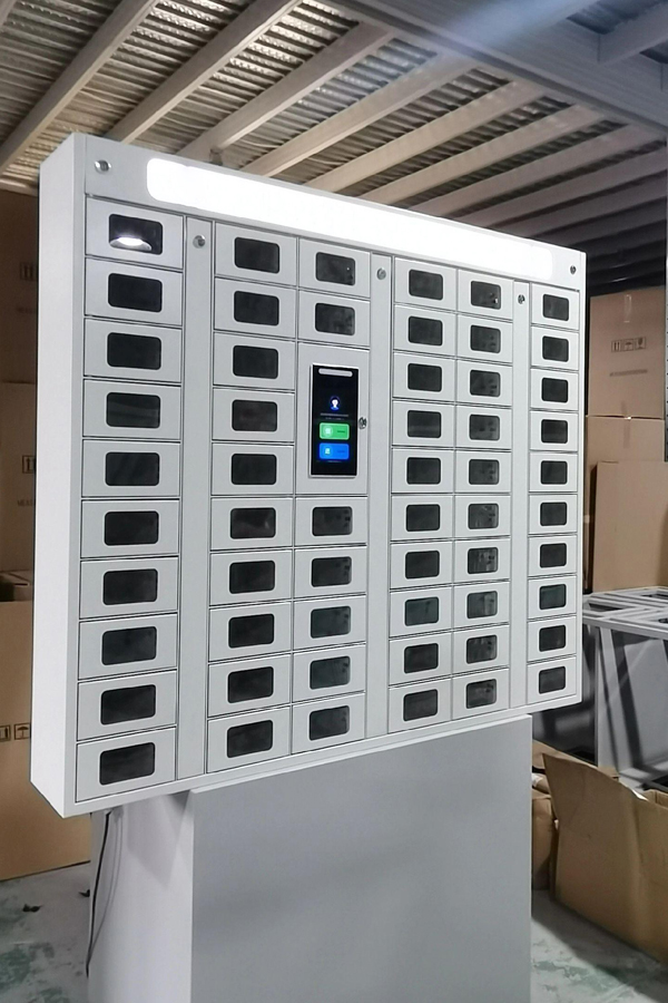 smart parcel locker