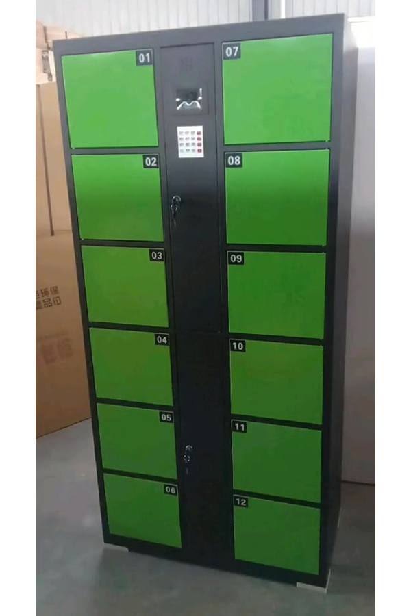 luggage locker