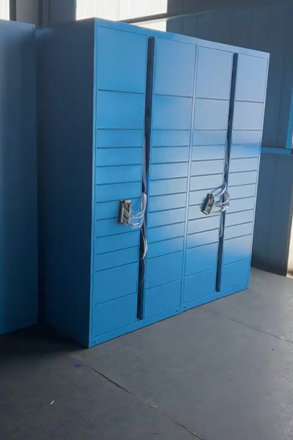 parcel delivery locker