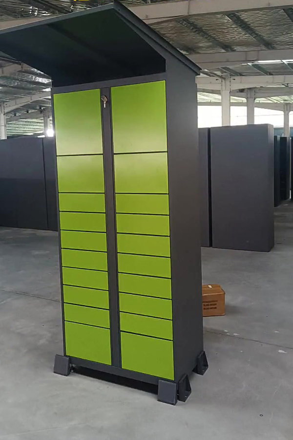 luggage locker