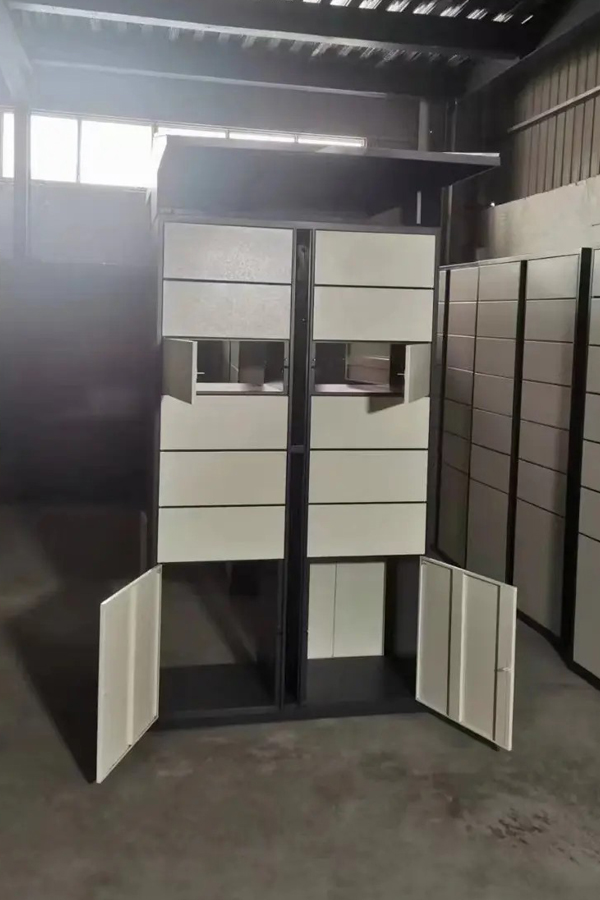 smart parcel locker