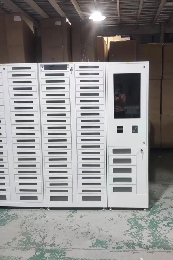 smart parcel locker