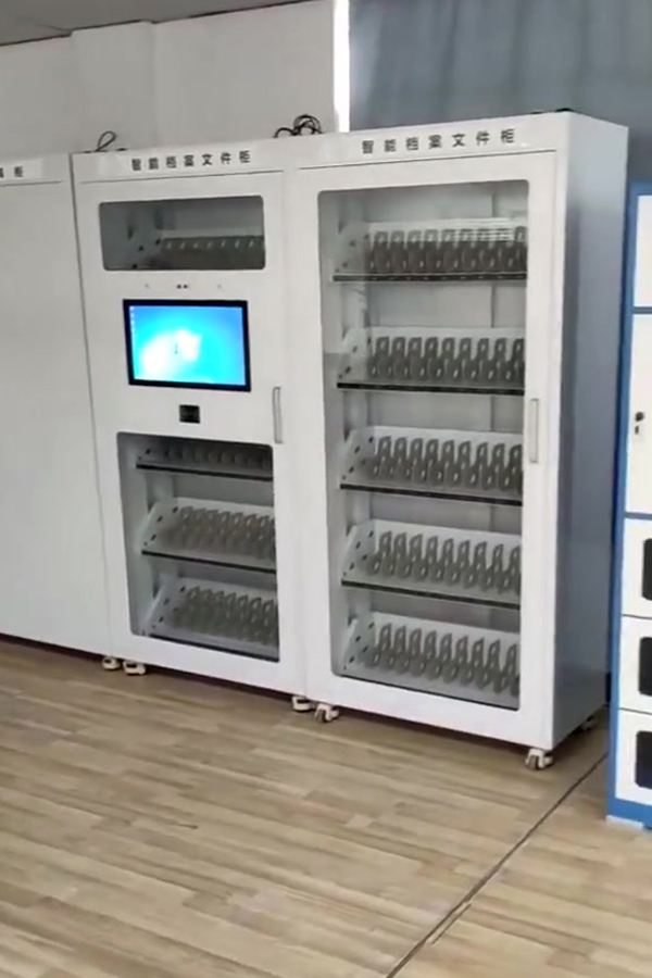 smart parcel locker